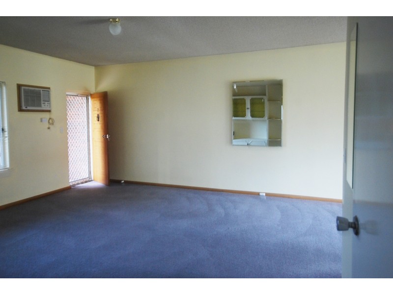 2/102 Crampton Street, Wagga Wagga NSW 2650