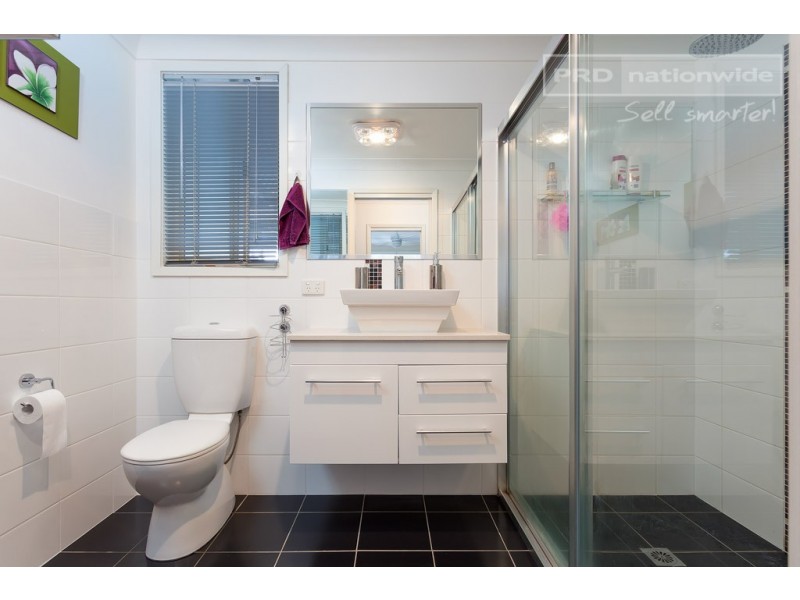 24 Waratah Street, Kooringal NSW 2650