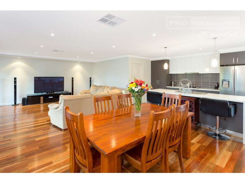 26 Mirrul Street, Glenfield Park NSW 2650