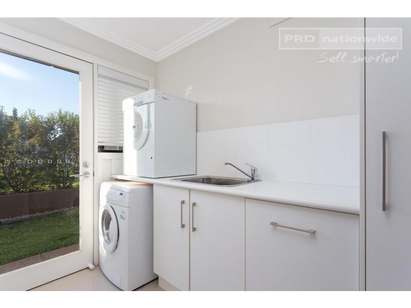 26 Mirrul Street, Glenfield Park NSW 2650