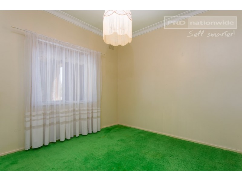 142 East Street, Cartwrights Hill NSW 2650