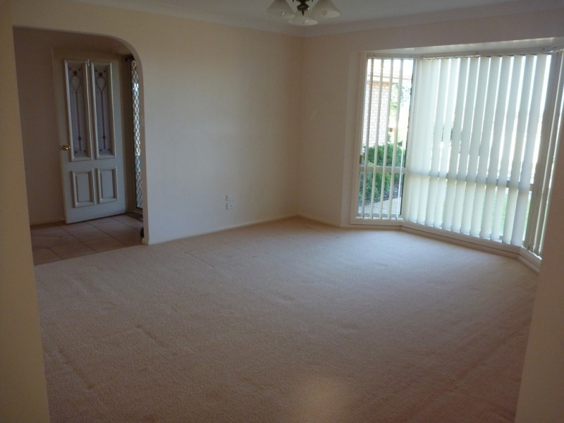 10 Selwyn Place, Tatton NSW 2650