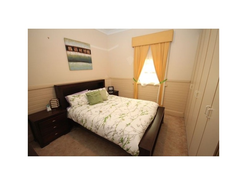 1 Bent Street, Tarcutta NSW 2652