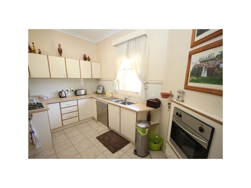 1 Bent Street, Tarcutta NSW 2652