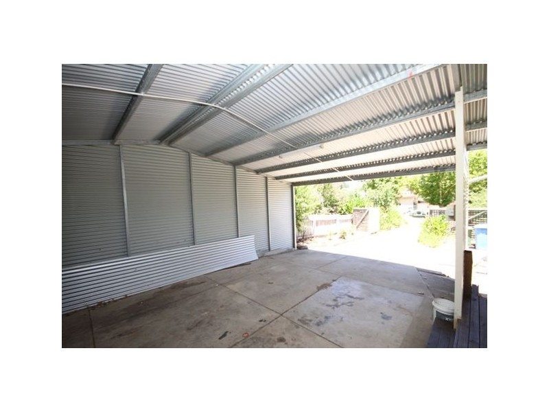 1 Bent Street, Tarcutta NSW 2652
