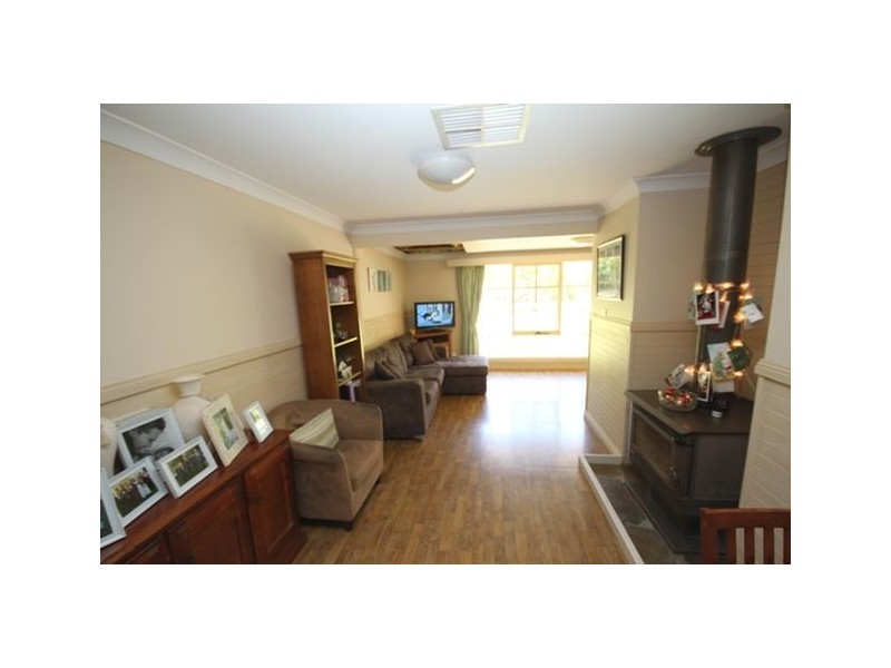 1 Bent Street, Tarcutta NSW 2652