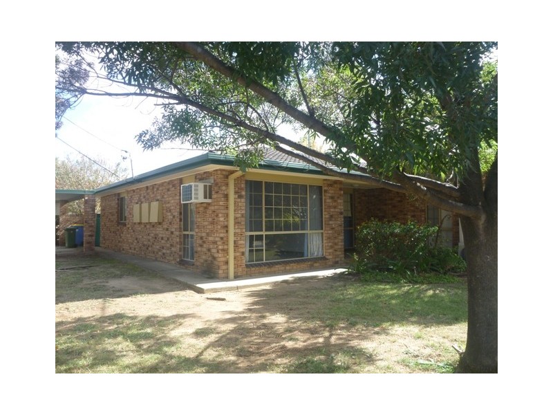 1/11 Wewak Street, Ashmont NSW 2650