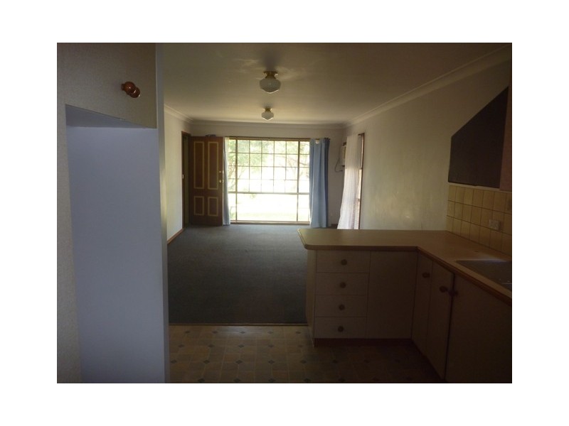 1/11 Wewak Street, Ashmont NSW 2650