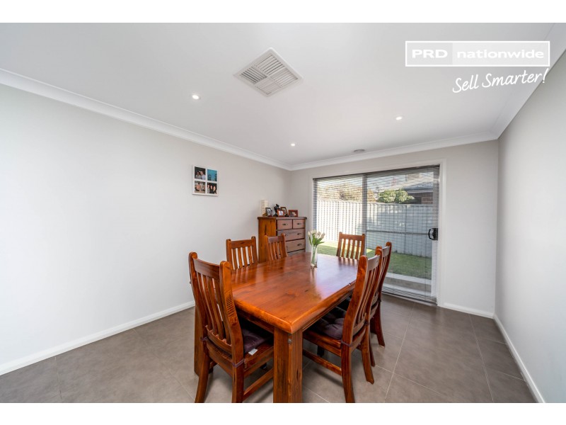 89 Kaloona Drive, Bourkelands NSW 2650