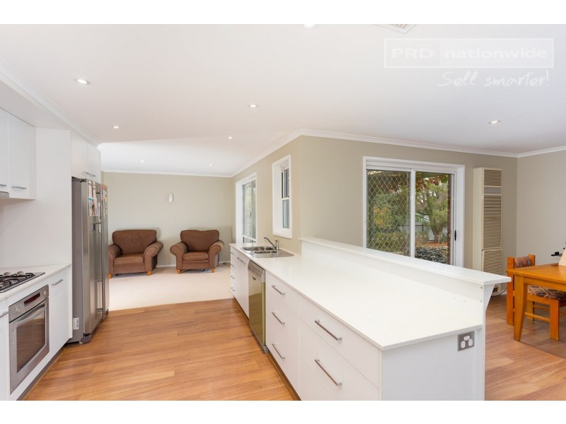 9 Horsley Street, Kooringal NSW 2650