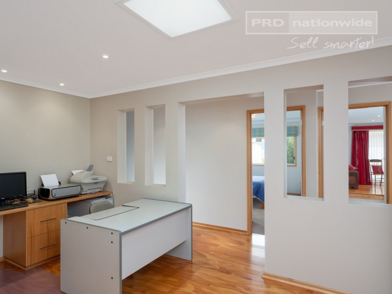 7 Marylands Way, Bourkelands NSW 2650