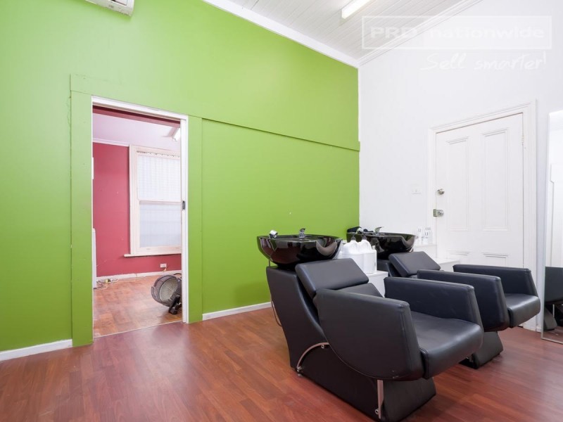 175B BAYLIS STREET, Wagga Wagga NSW 2650