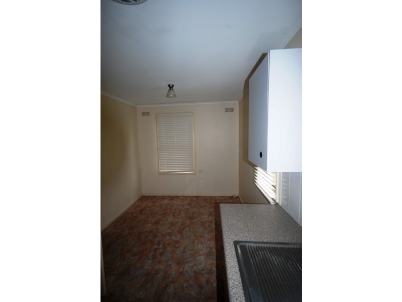 15 Toy Place, Tolland NSW 2650