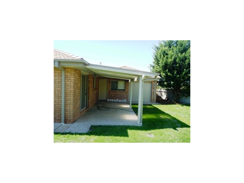 28 Yarrawah Crescent, Bourkelands NSW 2650