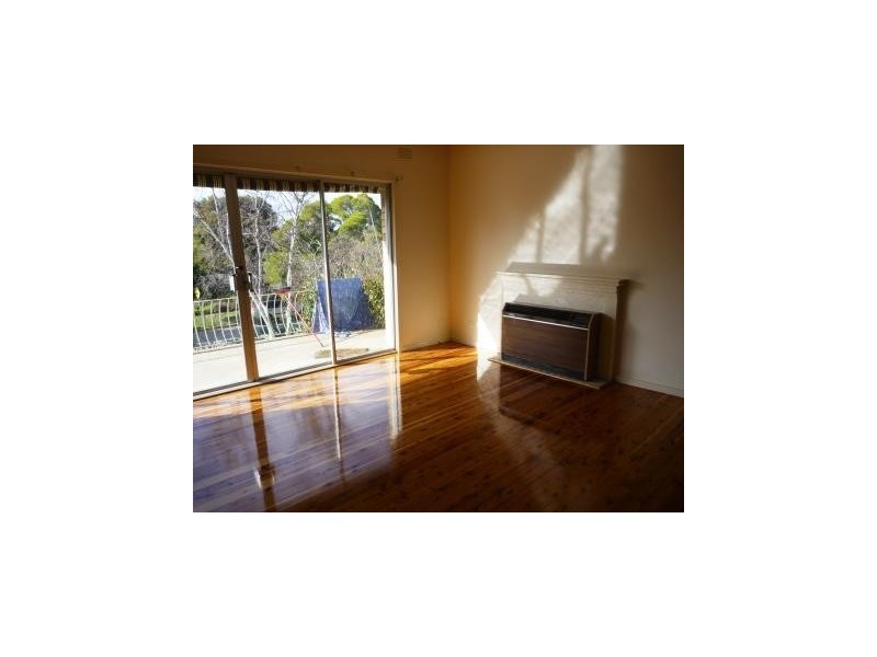 76 Warrawong Street, Kooringal NSW 2650