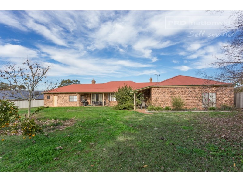 28 Budawang Place, Tatton NSW 2650