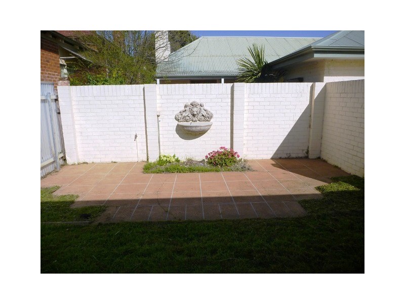 95 Kincaid Street, Wagga Wagga NSW 2650