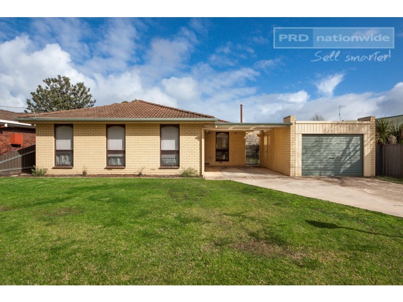 12 Eyre Street, Lake Albert NSW 2650