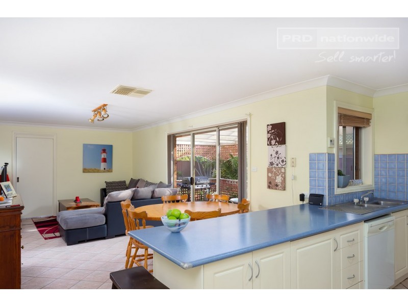 31 Berembee Street, Bourkelands NSW 2650