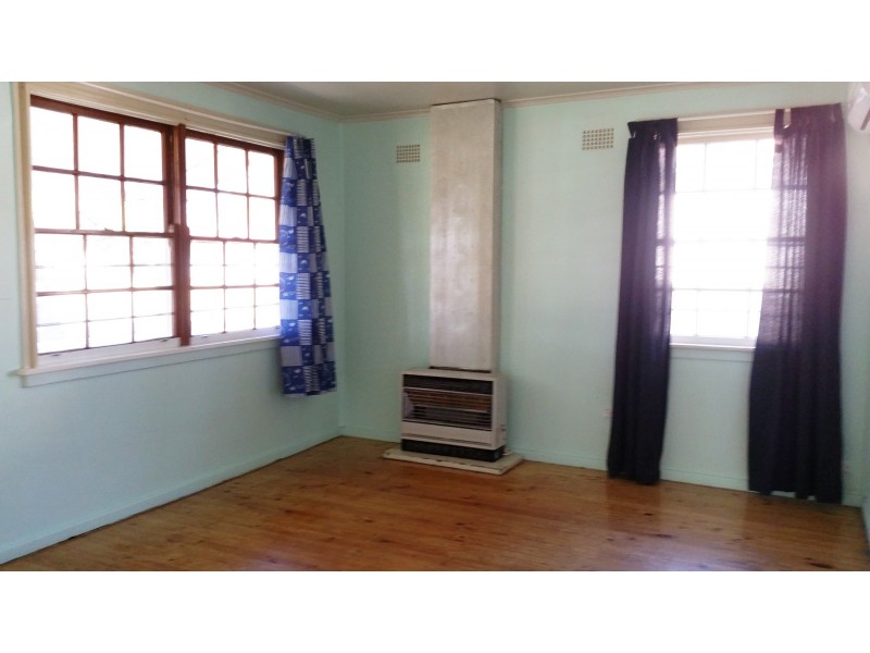 24 Sepik Road, Ashmont NSW 2650