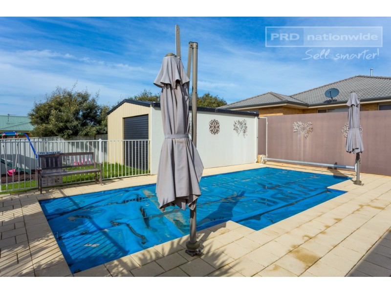 12 Ulandra Place, Estella NSW 2650