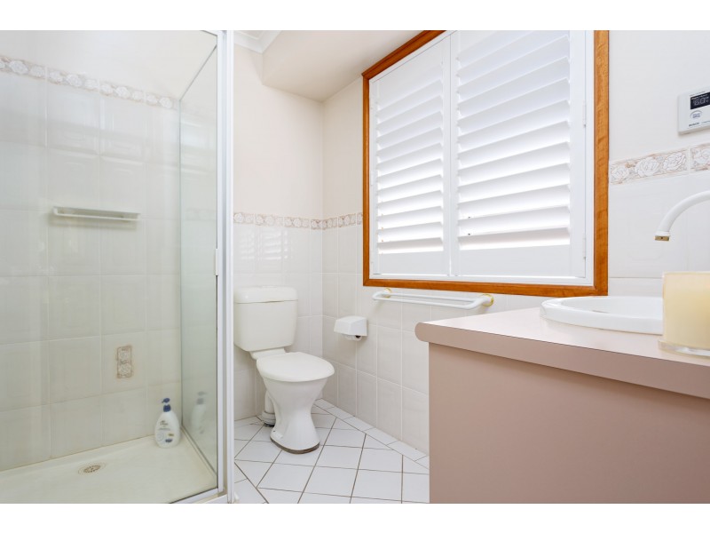 3 Clifton Street, Bourkelands NSW 2650