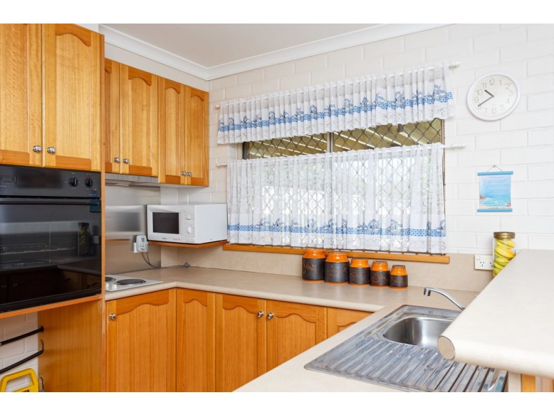 3 Clifton Street, Bourkelands NSW 2650