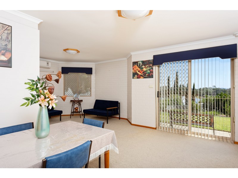 3 Clifton Street, Bourkelands NSW 2650