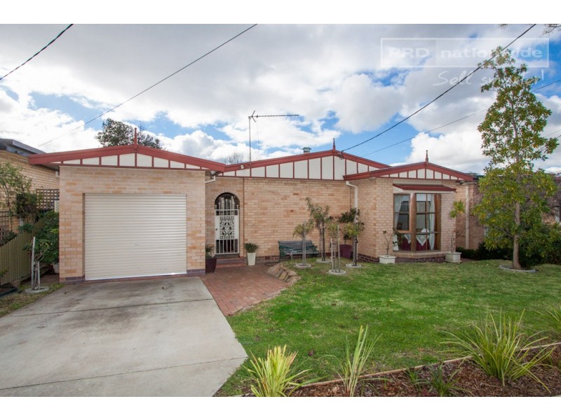 9 Alexander Street, Ashmont NSW 2650