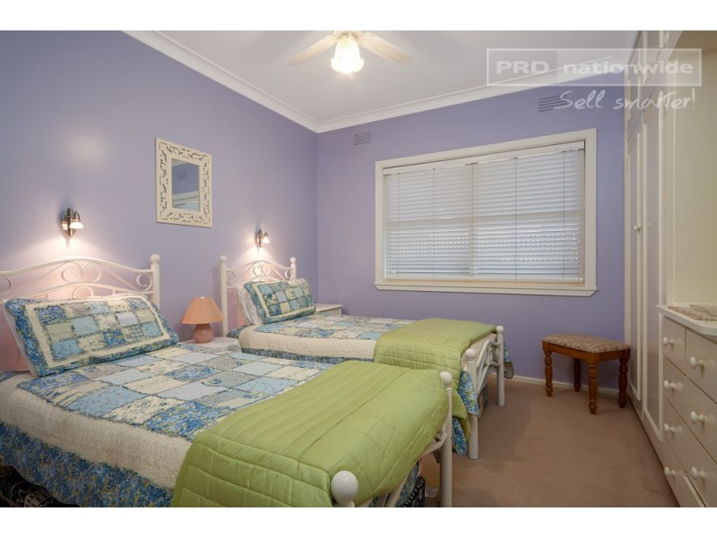 9 Alexander Street, Ashmont NSW 2650
