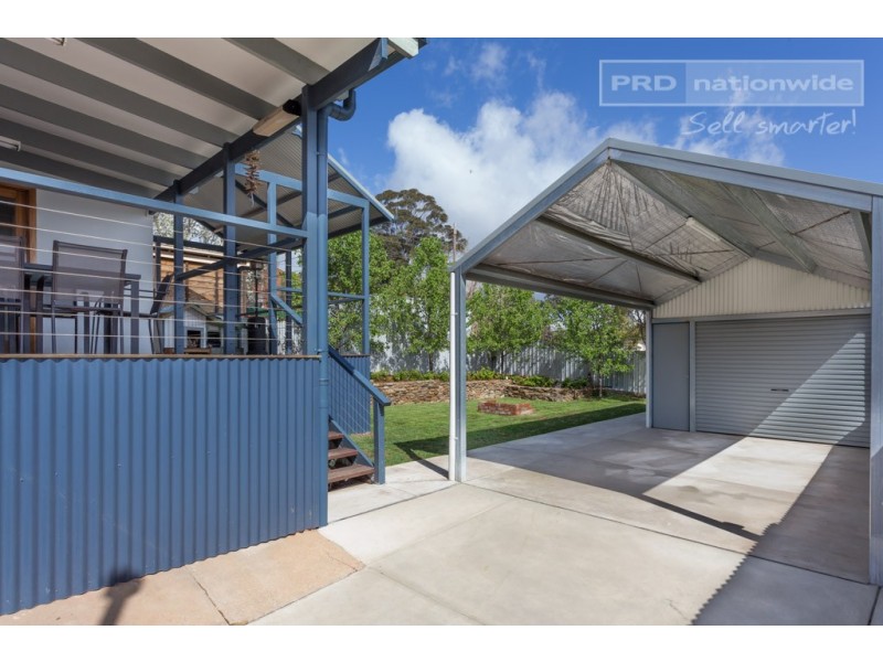 32 Macleay Street, Turvey Park NSW 2650