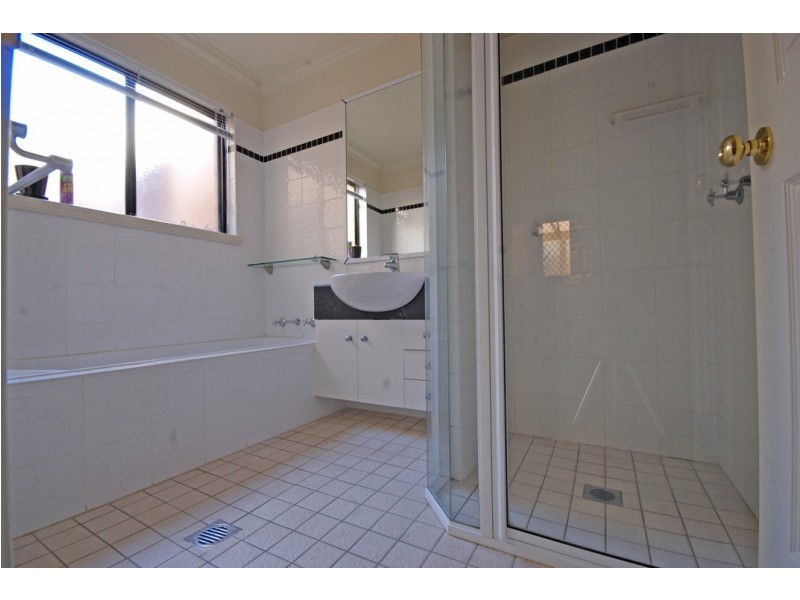 43 Galing Place, Wagga Wagga NSW 2650