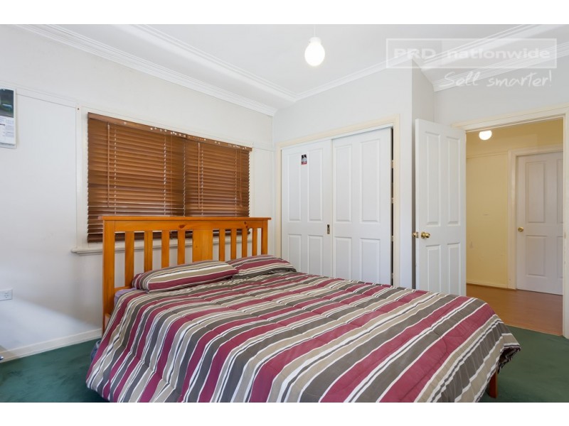 41 Hardy Avenue, Wagga Wagga NSW 2650