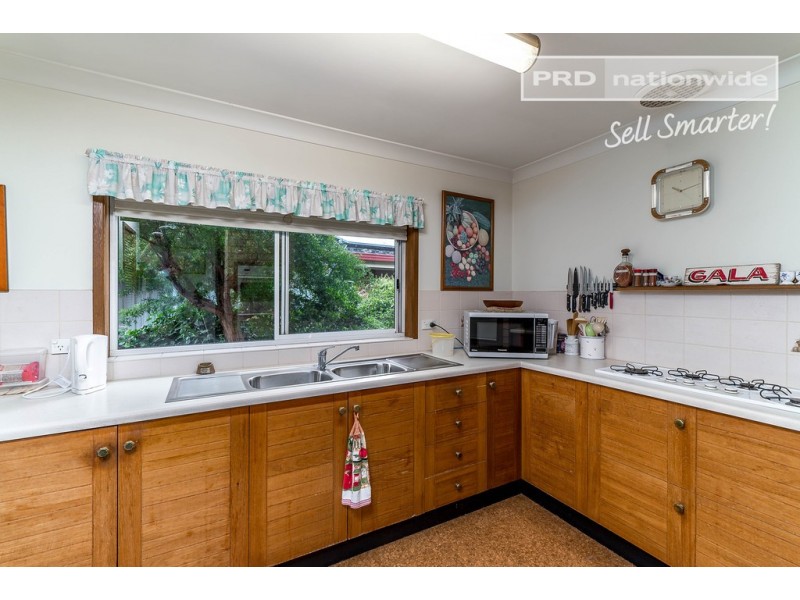 22 Alldis Place, Kooringal NSW 2650