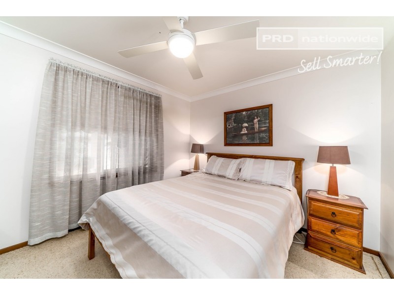 22 Alldis Place, Kooringal NSW 2650