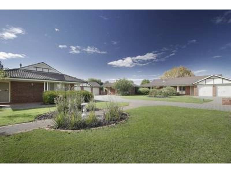 6B Frances Court, Flowerdale NSW 2650