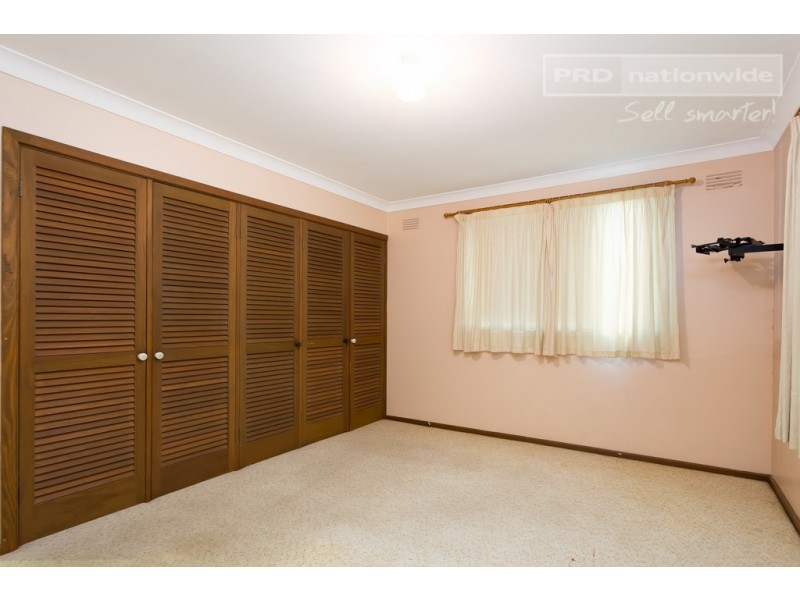 75 Stanley Street, Kooringal NSW 2650