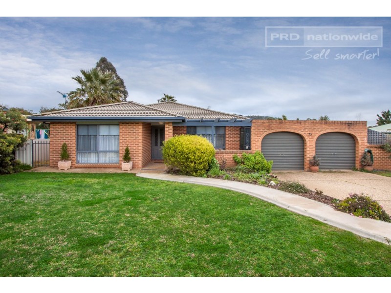 25 Doman Street, Estella NSW 2650