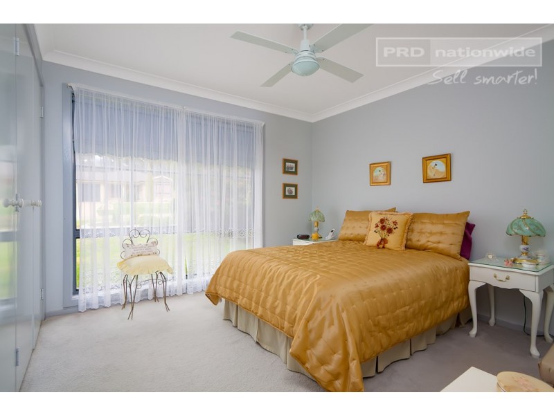 25 Doman Street, Estella NSW 2650