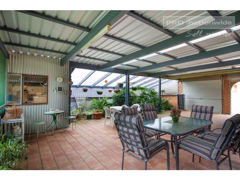 25 Doman Street, Estella NSW 2650