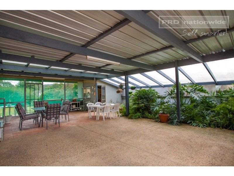 25 Doman Street, Estella NSW 2650