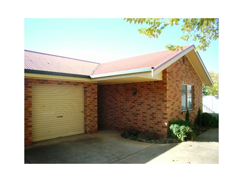 4/96 Crampton Street, Wagga Wagga NSW 2650