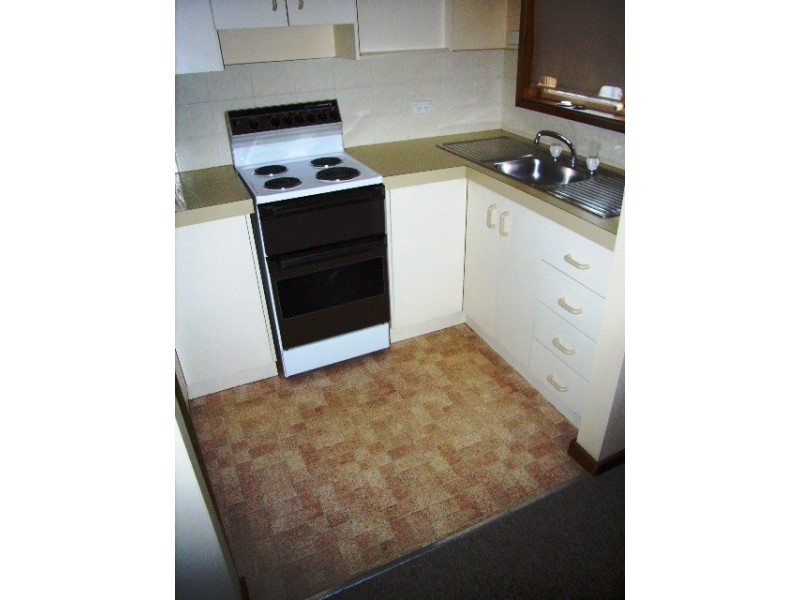 4/96 Crampton Street, Wagga Wagga NSW 2650