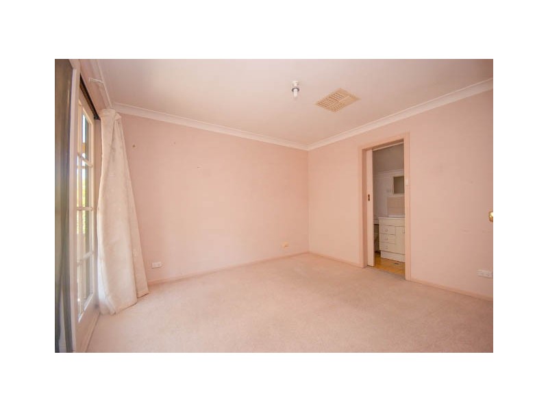 72 Fox Street, Wagga Wagga NSW 2650