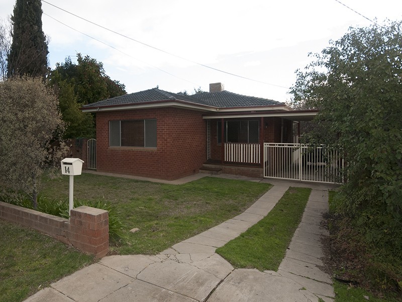 14 Raye Street, Tolland NSW 2650