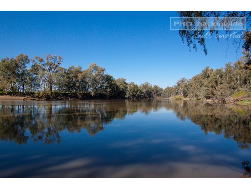 ‘Sarsfield Park’ 2070 Sturt Highway, Wagga Wagga NSW 2650
