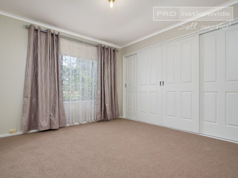 15 Loth Street, Wagga Wagga NSW 2650
