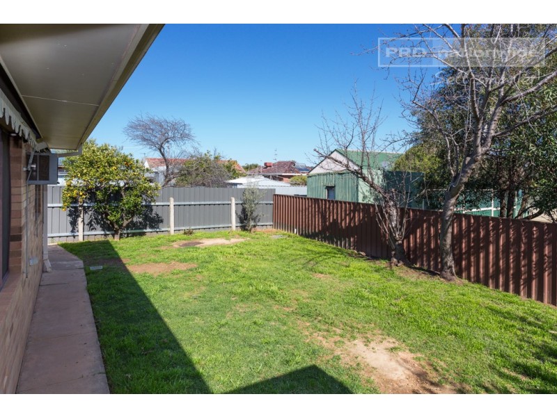 13 Bungown Place, Mount Austin NSW 2650