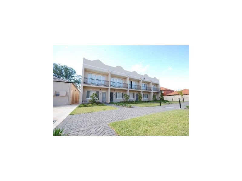 18/20 Travers Street, Wagga Wagga NSW 2650