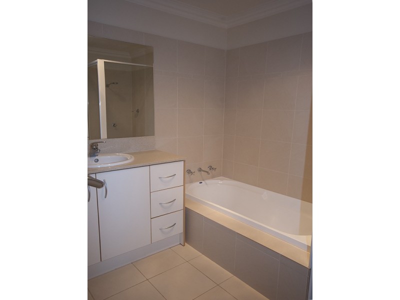 18/20 Travers Street, Wagga Wagga NSW 2650